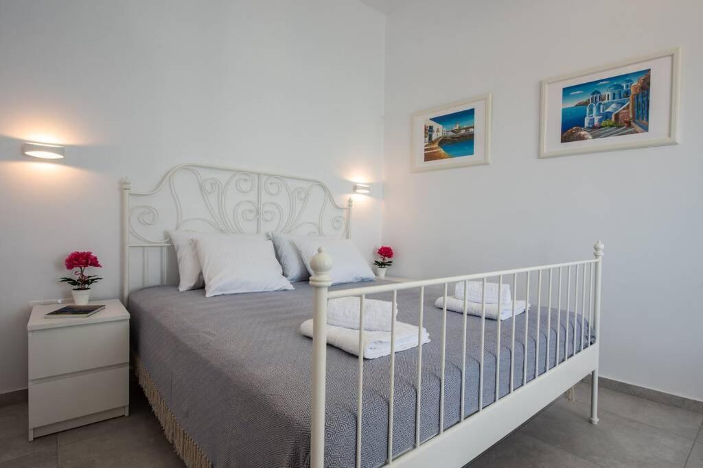 Amazing Seafront Suite Ierápetra Buitenkant foto